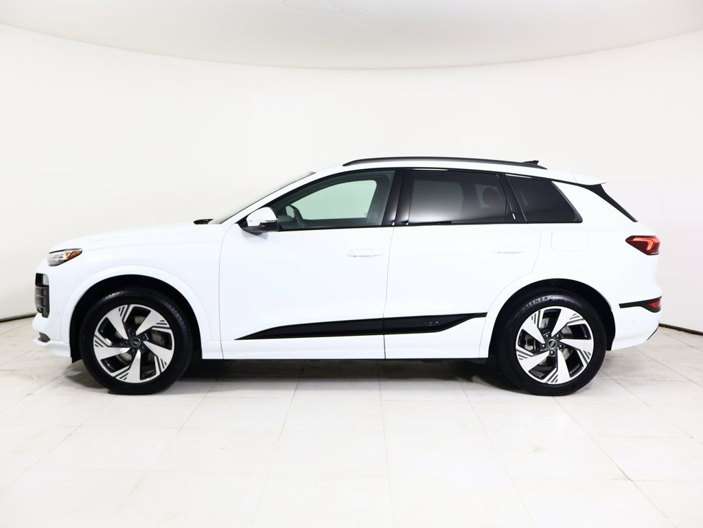 Used 2025 Audi Q6 e-tron Premium Plus image 13