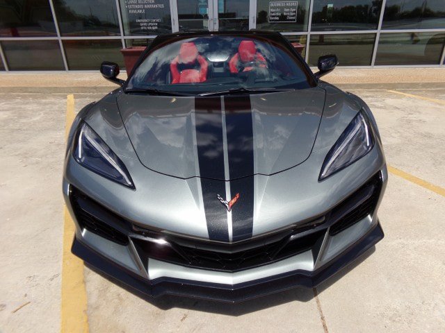 Used 2023 Chevrolet Corvette Z06 RWD image 2