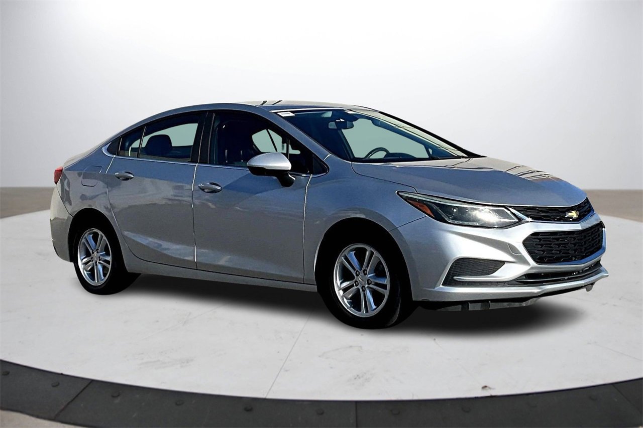 Used 2017 Chevrolet Cruze LT w/ Convenience Package