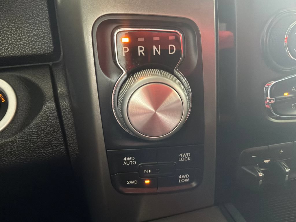 Used 2015 RAM 1500 Sport w/ Black Ram 1500 Sport Group AWD/4WD image 24