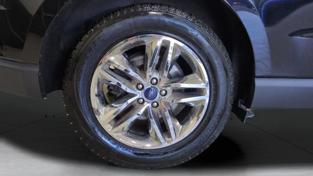 Used 2017 Ford Edge SEL w/ Equipment Group 201A AWD/4WD image 24