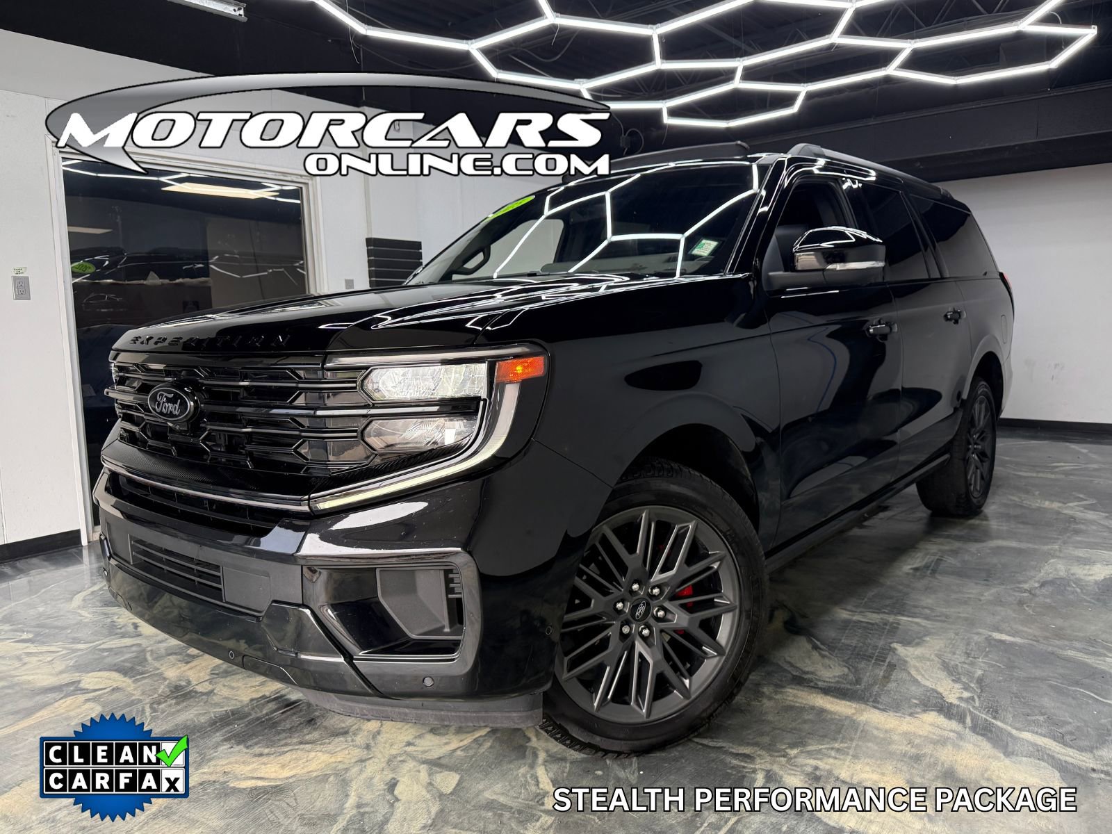 Used 2025 Ford Expedition Max Platinum w/ Stealth Performance Package AWD/4WD image 1