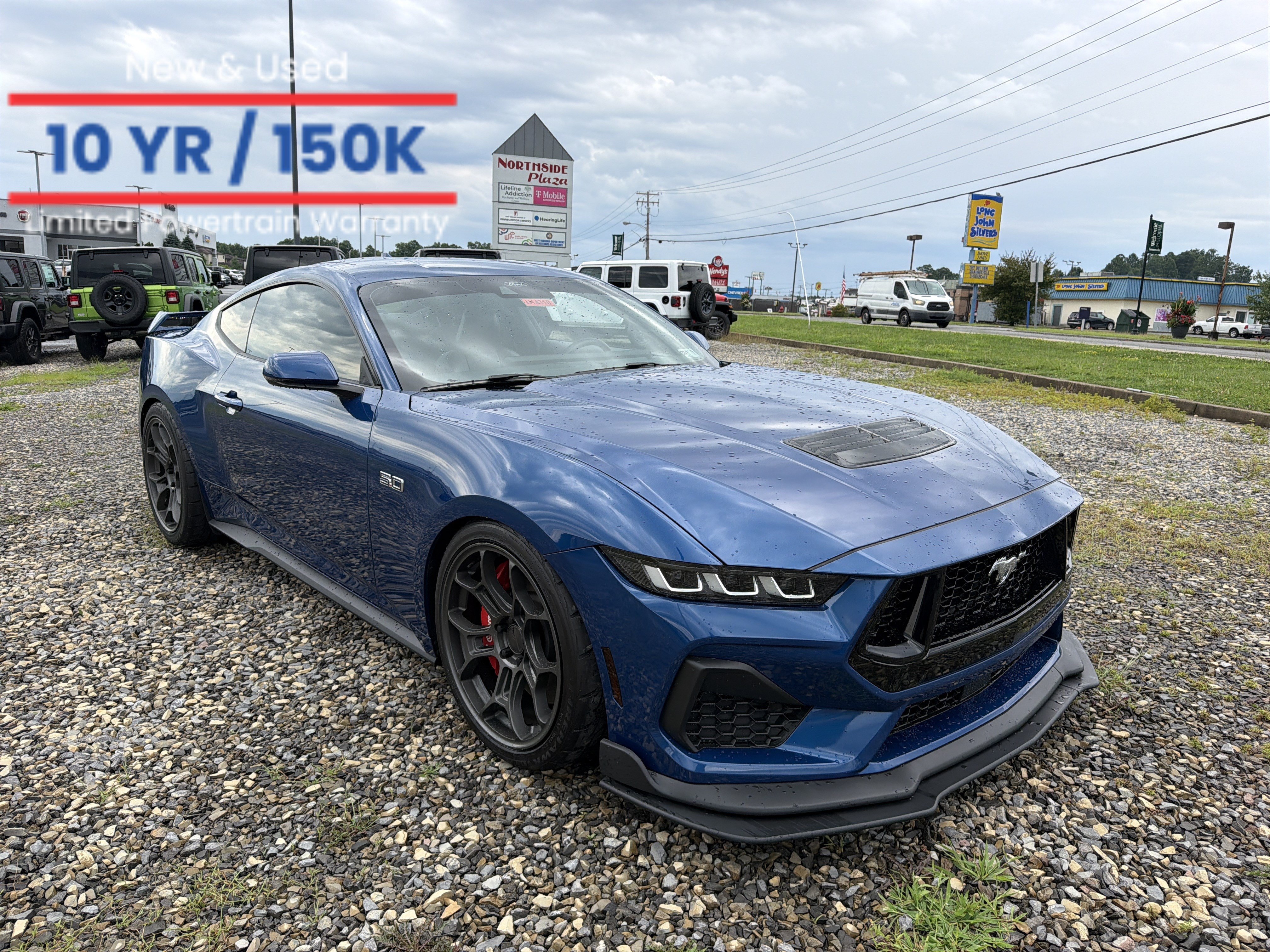 Used 2024 Ford Mustang GT Premium RWD image 1