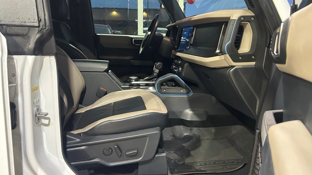 Used 2022 Ford Bronco Wildtrak image 22