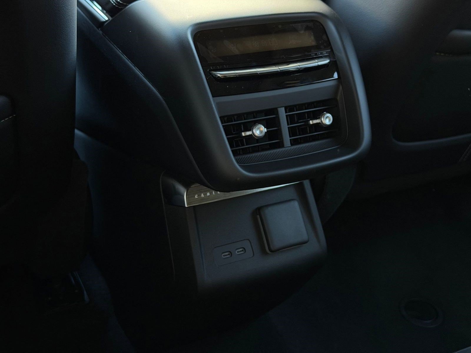 New 2026 Cadillac Lyriq V image 32