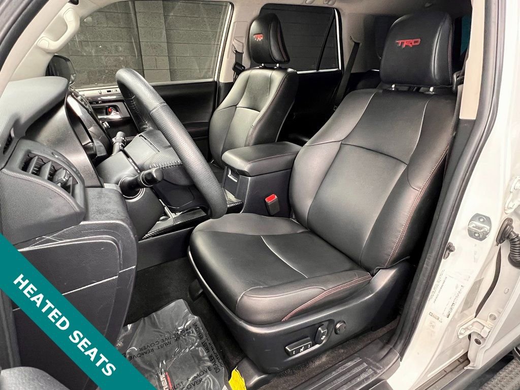 Used 2024 Toyota 4Runner TRD Off-Road Premium image 3