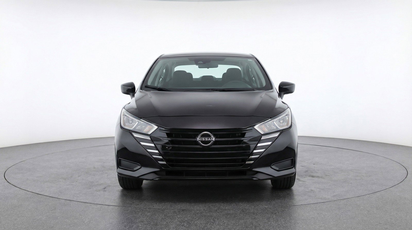 Used 2025 Nissan Versa SV FWD image 2