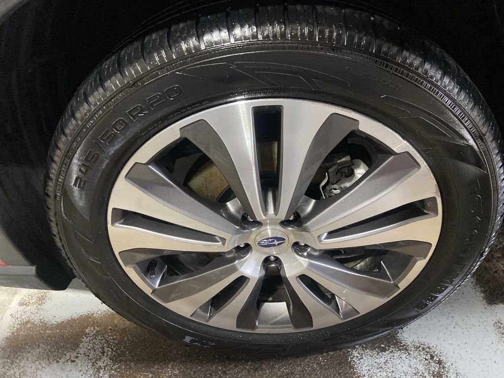 Used 2022 Subaru Ascent Limited w/ Technology Package image 34