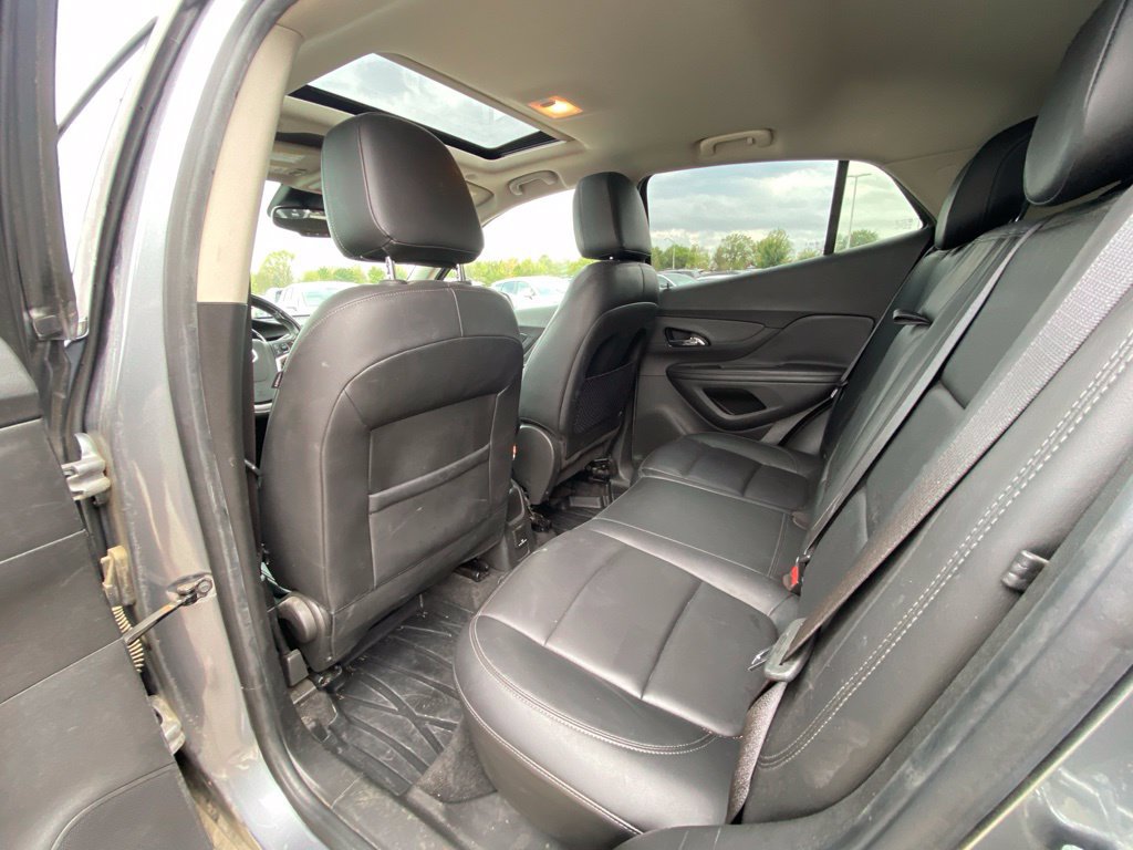 Used 2019 Buick Encore Essence FWD image 20