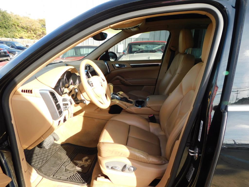 Used 2014 Porsche Cayenne AWD/4WD image 18