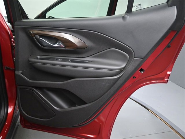 Used 2018 GMC Terrain Denali w/ Comfort Package image 16