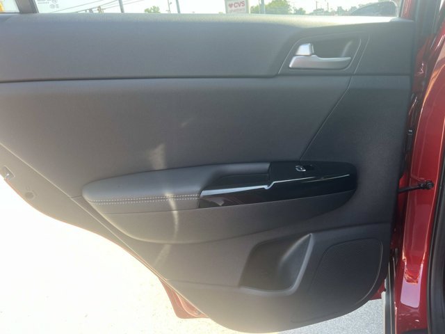Used 2020 Kia Sportage EX AWD/4WD image 19