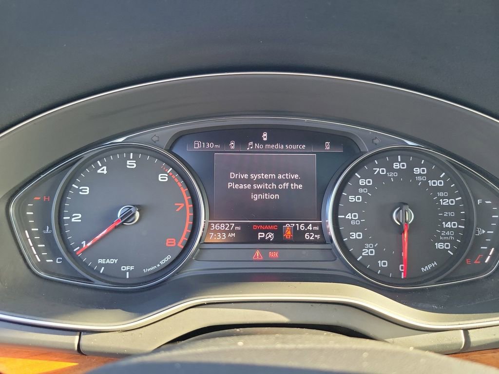 Used 2022 Audi Q5 2.0T Premium w/ Convenience Package image 19