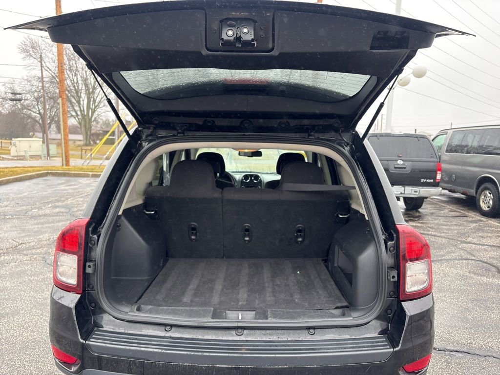 Used 2016 Jeep Compass Sport w/ Power Value Group image 7