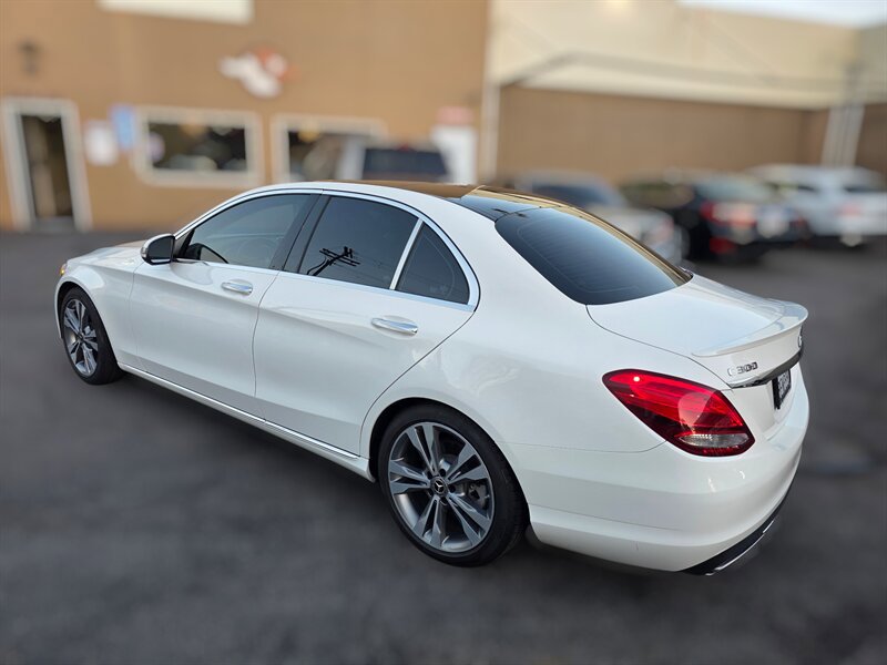 Used 2018 Mercedes-Benz C 300 Sedan w/ Multimedia Package image 6