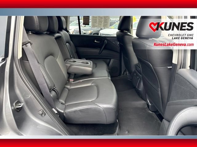 Used 2022 Nissan Armada SV w/ SV Appearance Package AWD/4WD image 17