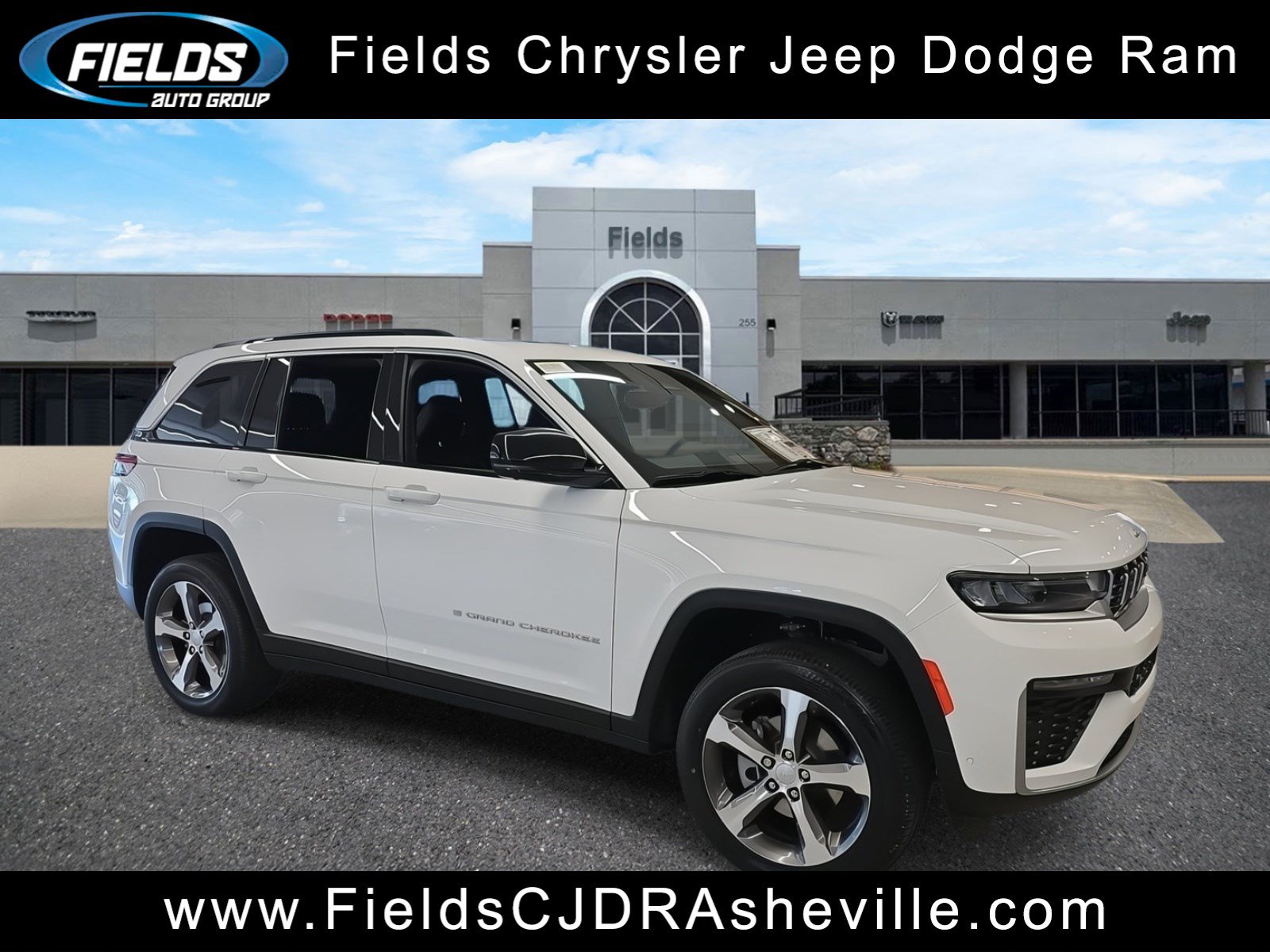 New 2026 Jeep Grand Cherokee Limited w/ Luxury Tech Group II AWD/4WD image 1