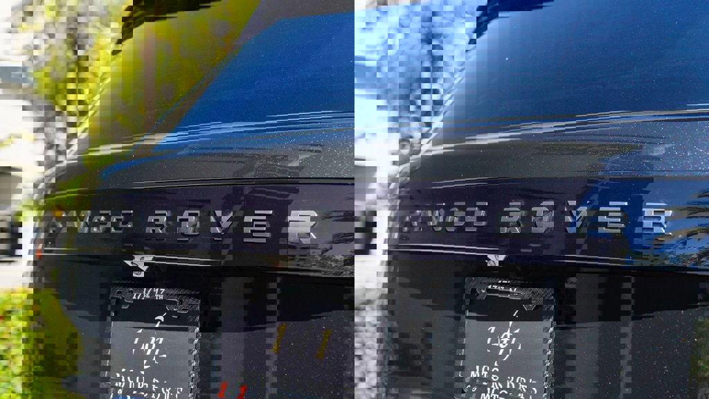 Used 2023 Land Rover Range Rover Long Wheelbase Autobiography image 37