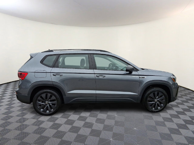 Used 2023 Volkswagen Taos S FWD image 7