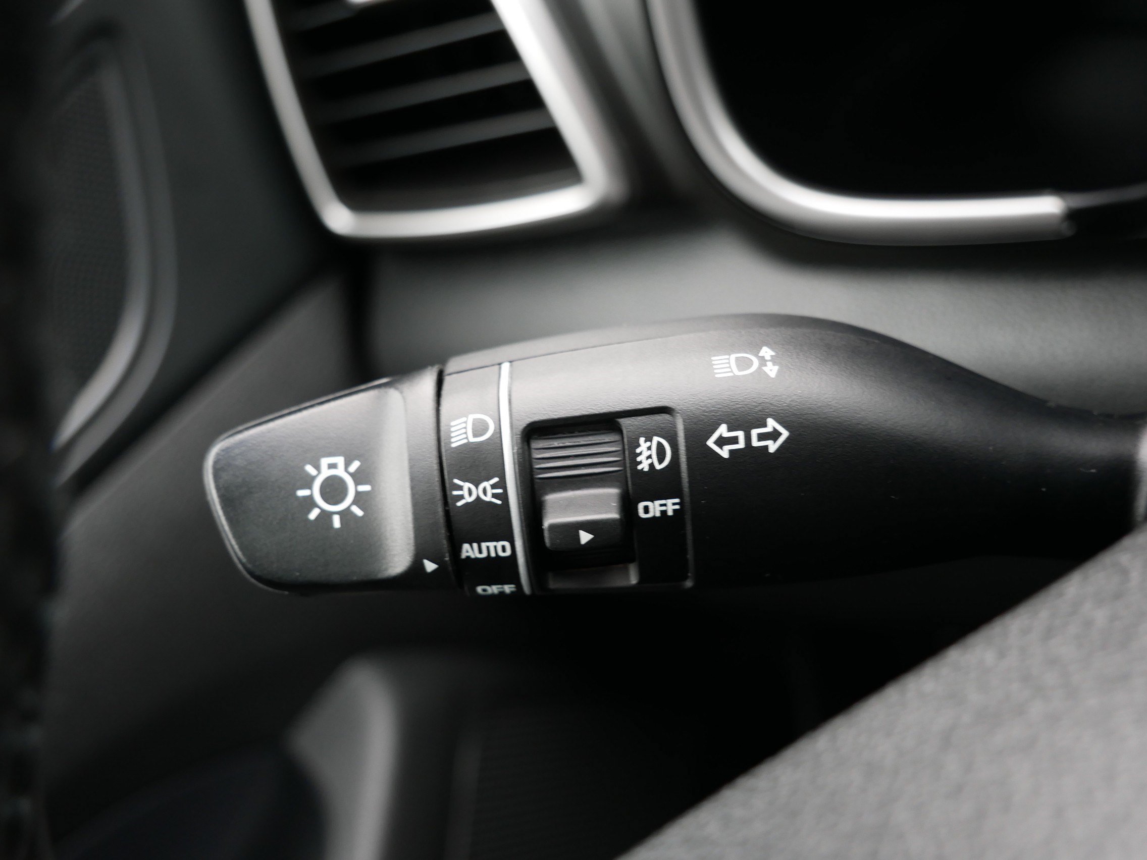 Used 2019 Hyundai Tucson Limited AWD/4WD image 29
