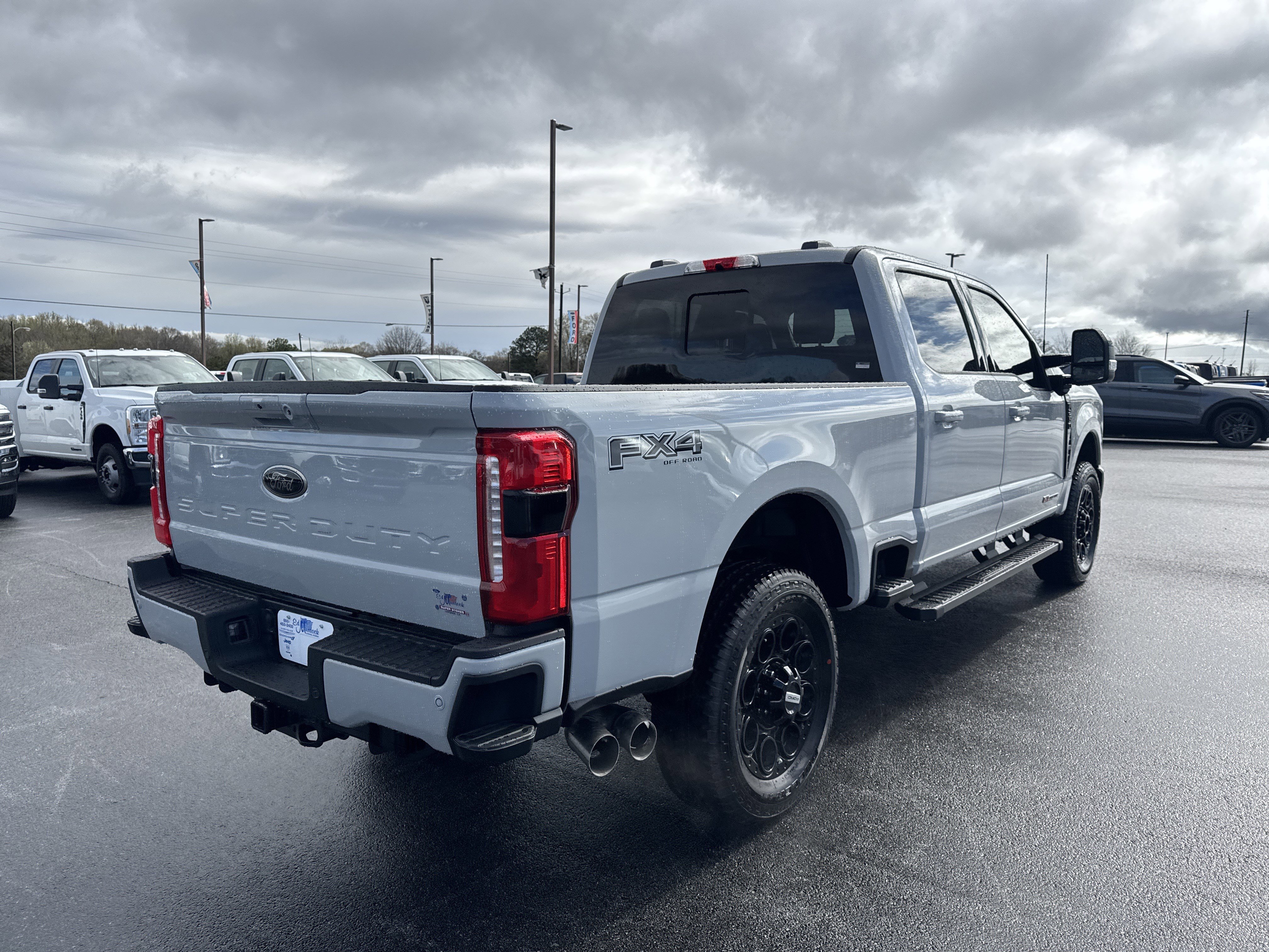 New 2026 Ford F250 Lariat w/ Black Appearance Package image 5