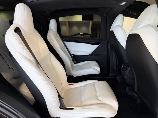Used 2021 Tesla Model X Long Range AWD/4WD image 23