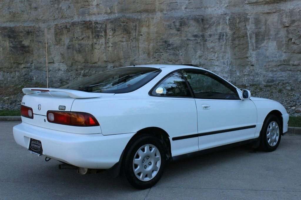 Used 1994 Acura Integra LS FWD image 5