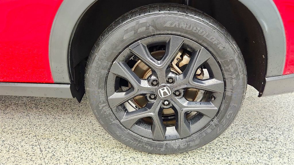 Used 2023 Honda HR-V Sport image 9