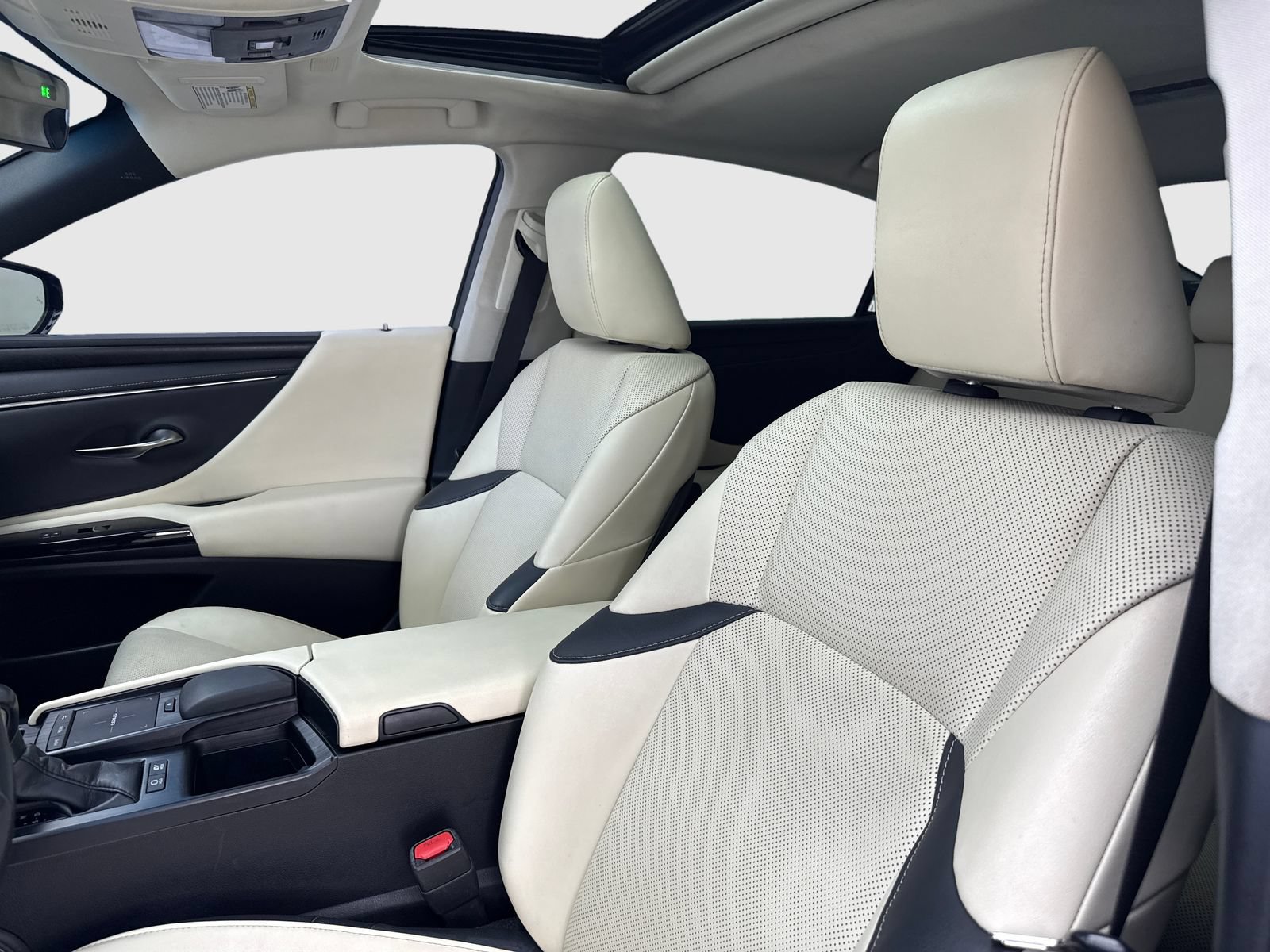 Used 2022 Lexus ES 300h w/ Premium Package FWD image 15