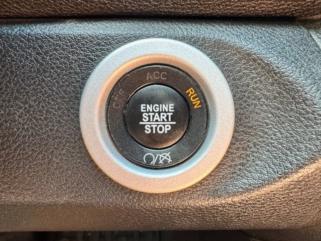 Used 2017 RAM 2500 Limited AWD/4WD image 30