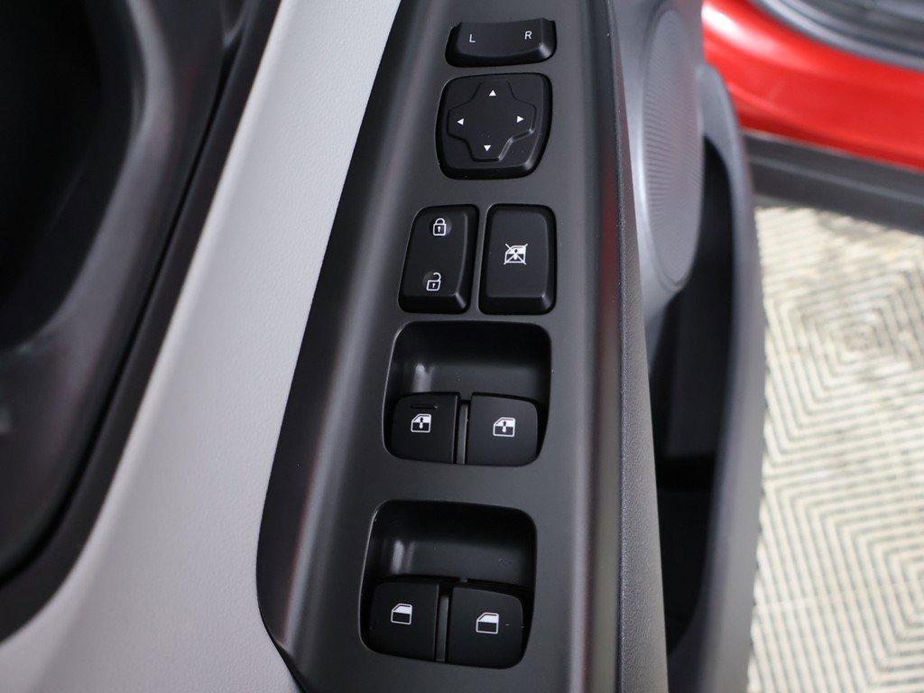 Used 2023 Hyundai Kona SEL image 32