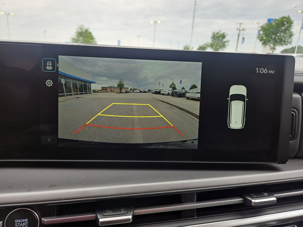 Used 2025 Hyundai Santa Fe SEL FWD image 26