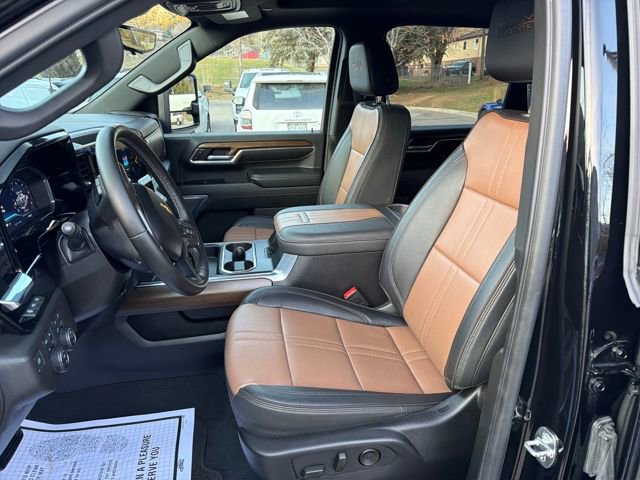 Certified 2024 Chevrolet Silverado 3500 High Country w/ High Country Premium Package AWD/4WD image 9