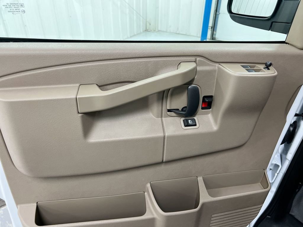 New 2026 Chevrolet Express 2500 w/ Driver Convenience Package image 19