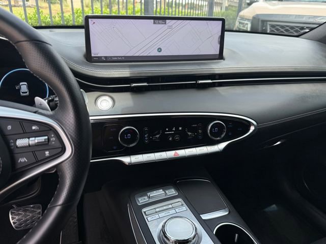 Used 2023 Genesis GV70 2.5T w/ Sport Prestige Package AWD/4WD image 17