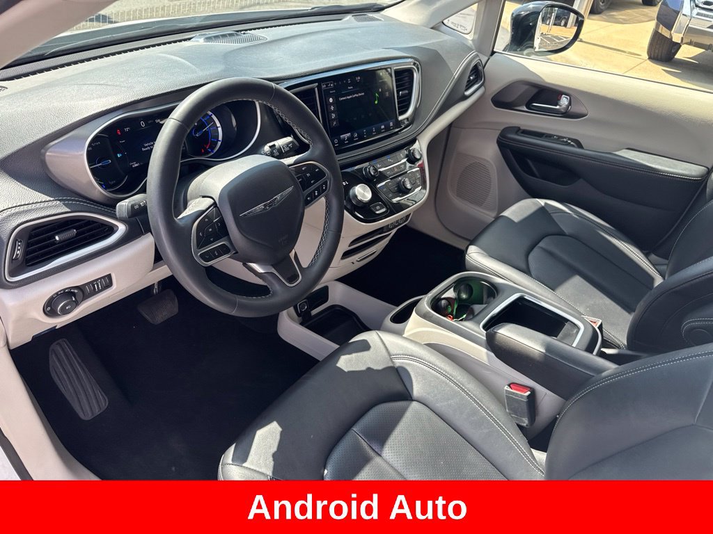 Used 2024 Chrysler Pacifica Limited FWD image 13