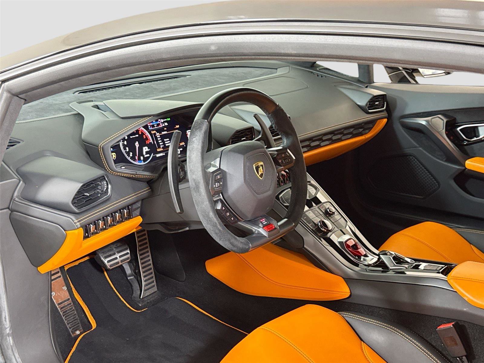 Used 2017 Lamborghini Huracan LP 580-2 image 15