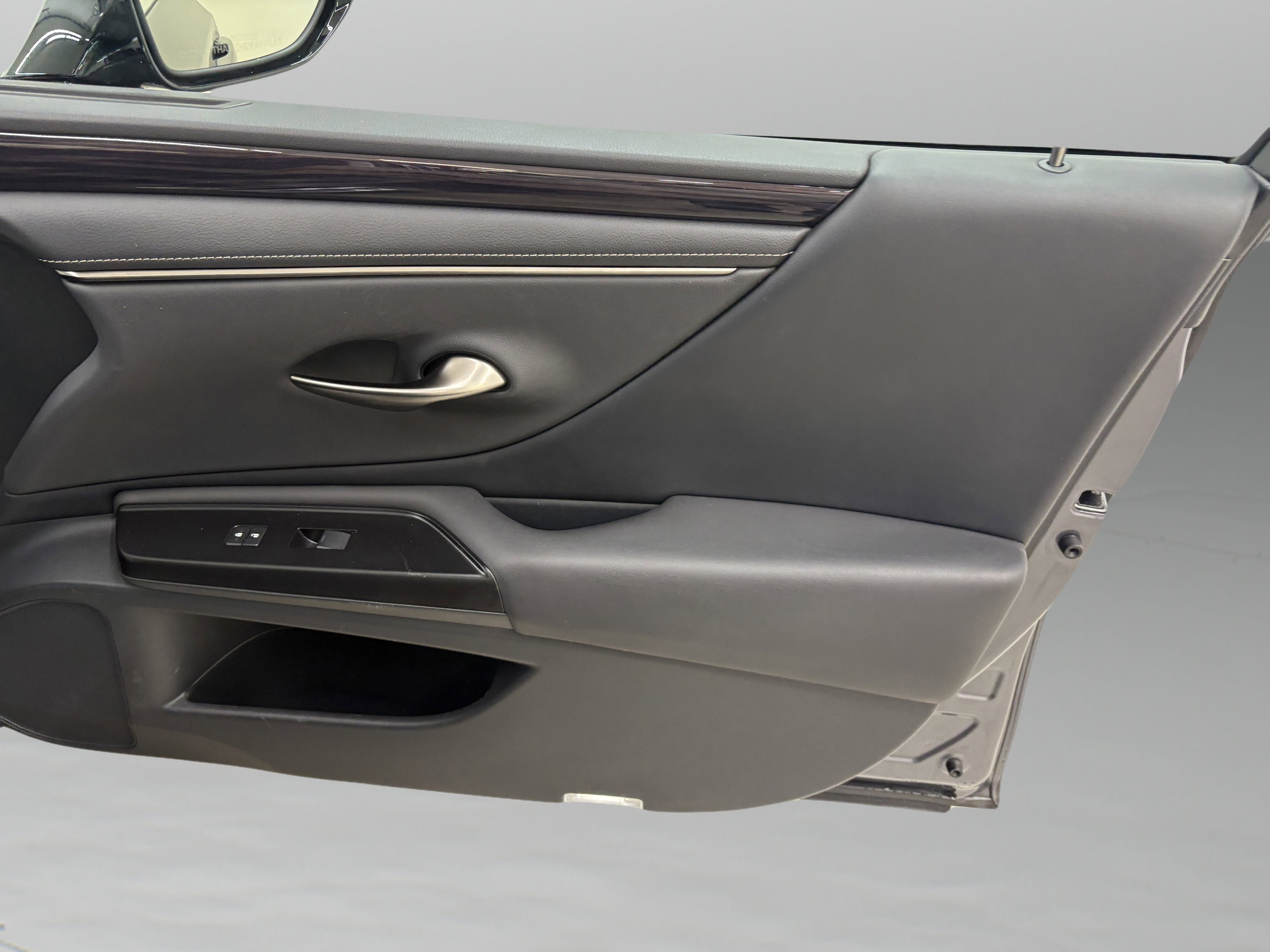 Used 2019 Lexus ES 350 image 27