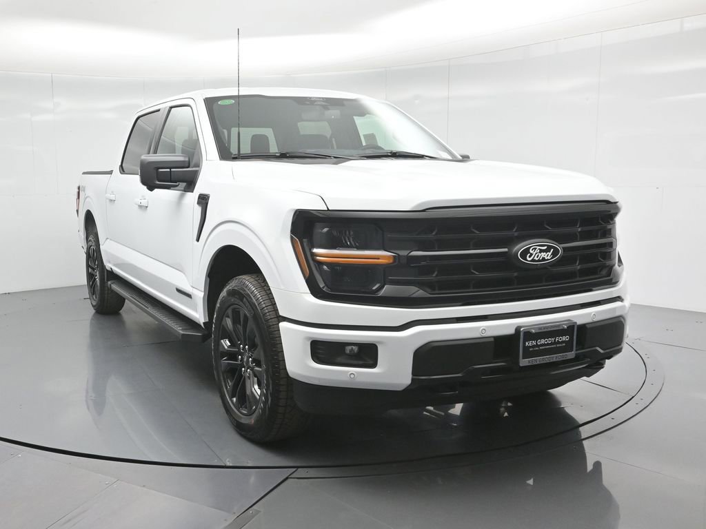 New 2025 Ford F150 XLT w/ Equipment Group 302A MID image 24