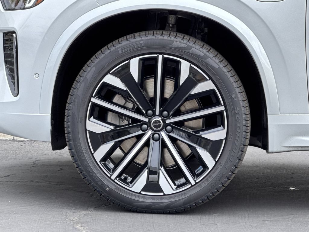 New 2026 Volvo XC90 T8 Ultra w/ Lounge Package AWD/4WD image 26