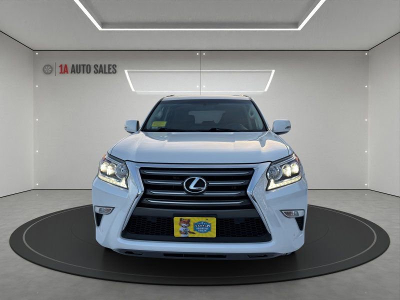 Used 2017 Lexus GX 460 image 8