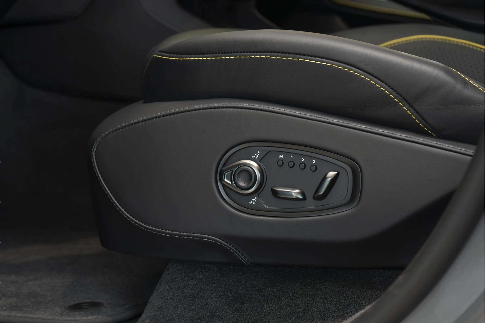 New 2026 Aston Martin DBX 707 AWD/4WD image 19