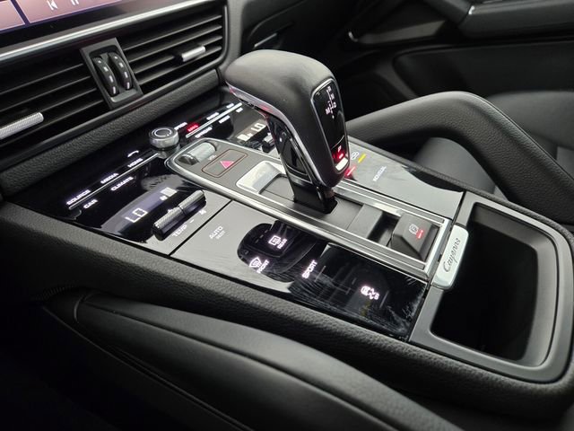Used 2023 Porsche Cayenne image 25