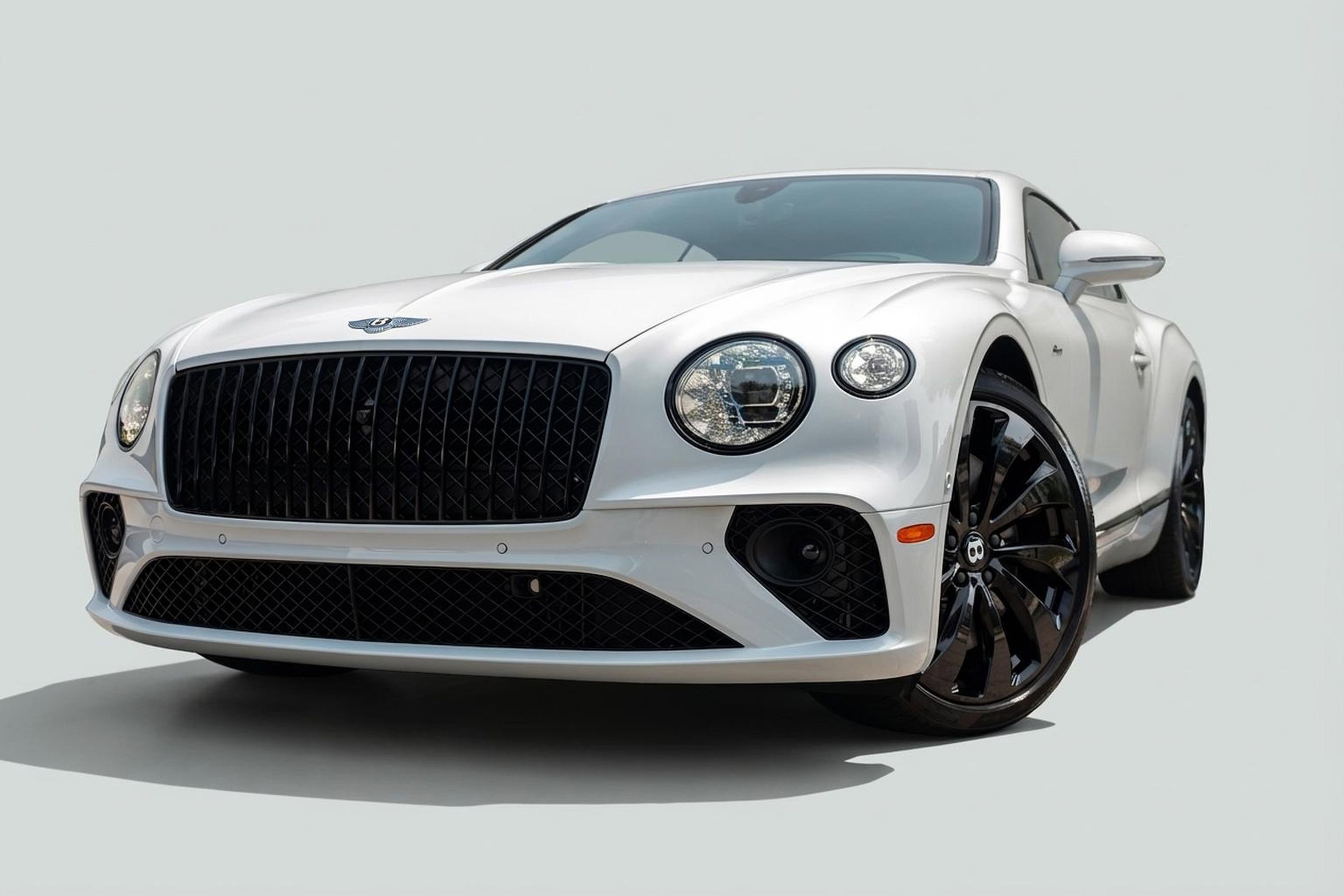 Used 2024 Bentley Continental GT Azure image 20
