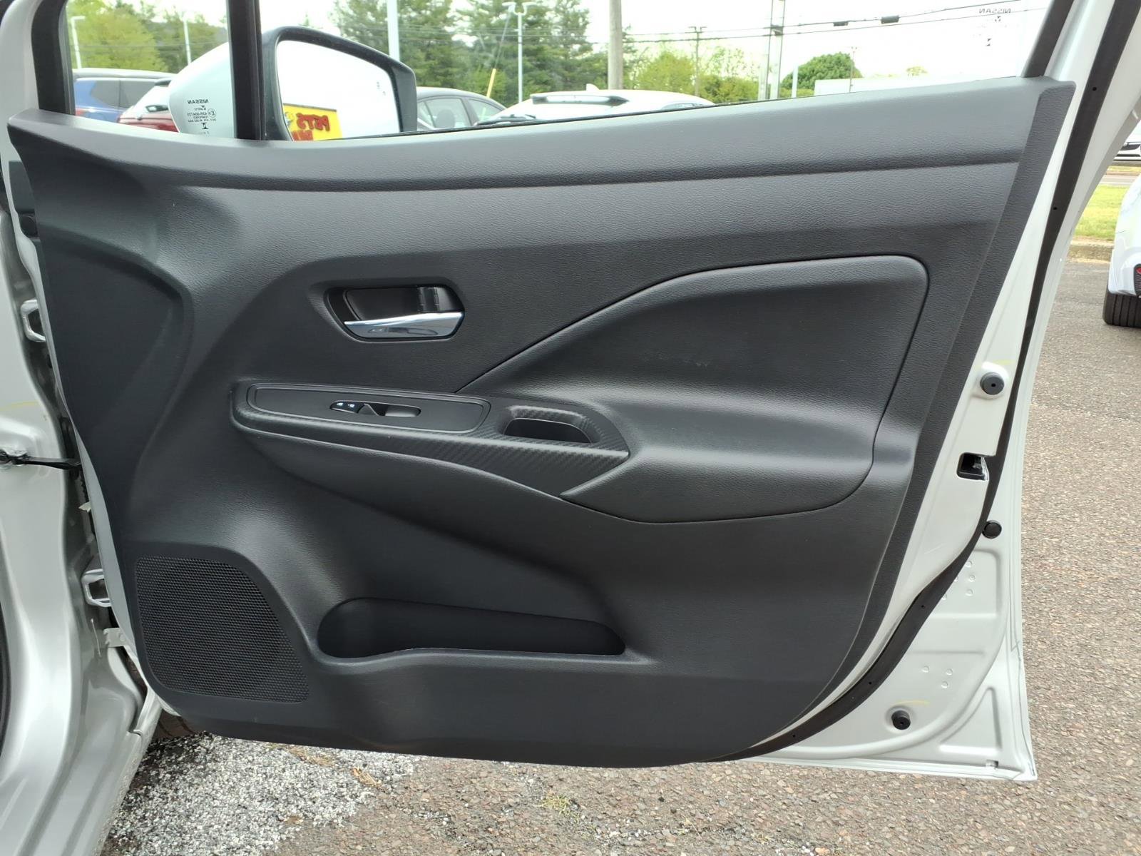 Certified 2025 Nissan Versa SV FWD image 27