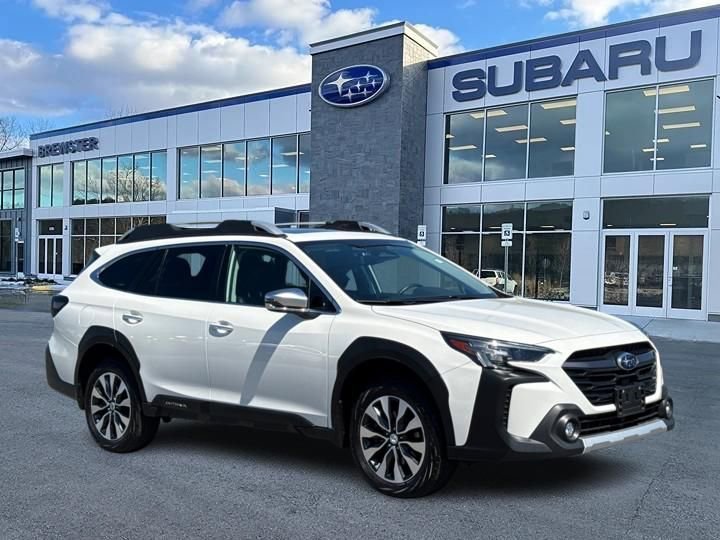 Certified 2024 Subaru Outback Touring AWD/4WD image 1
