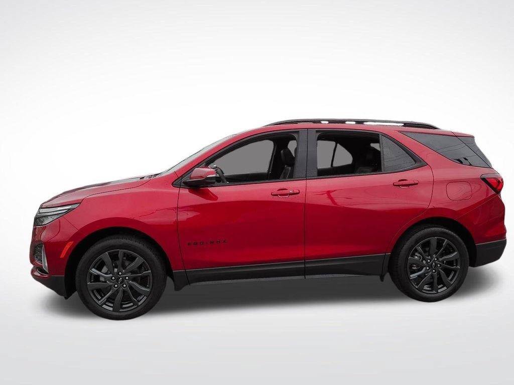 Used 2023 Chevrolet Equinox RS w/ RS Leather Package FWD image 4
