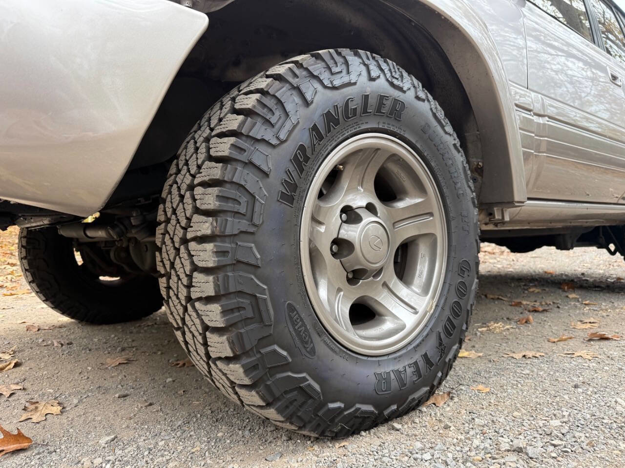 Used 1996 Lexus LX 450 4WD image 87