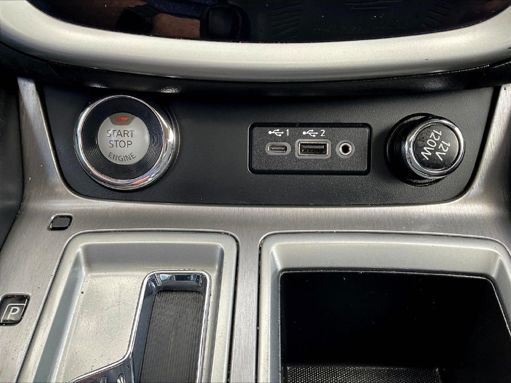 Used 2020 Nissan Murano SL w/ Moonroof Package AWD/4WD image 16