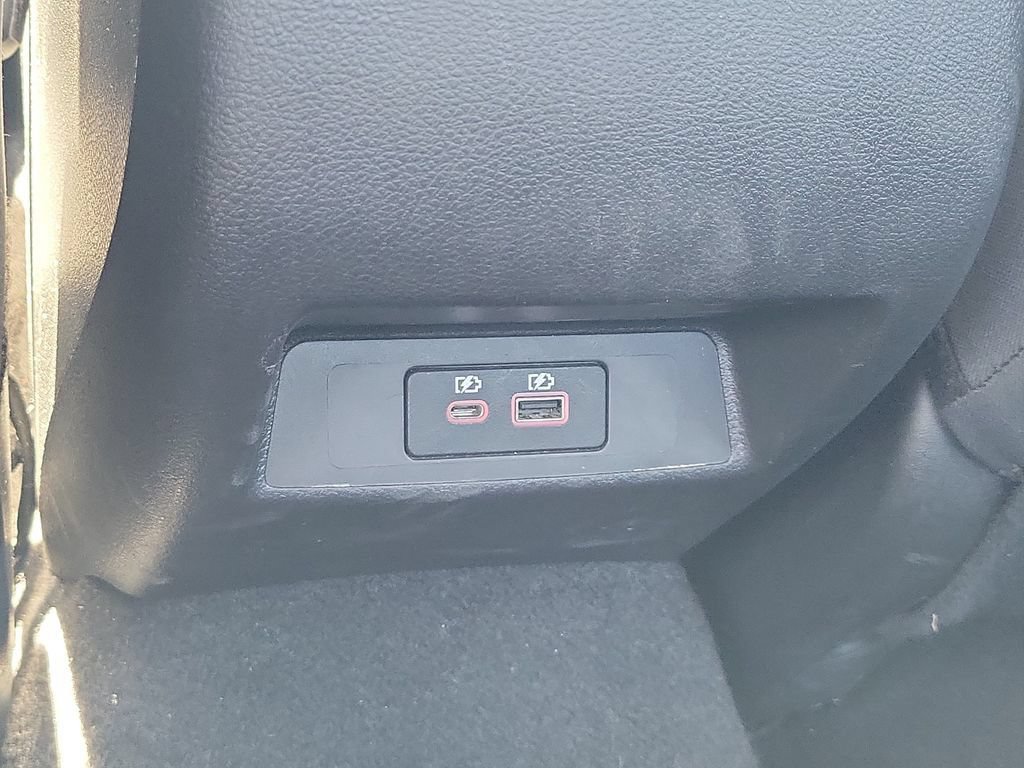 Used 2025 Nissan Altima 2.5 SV FWD image 10